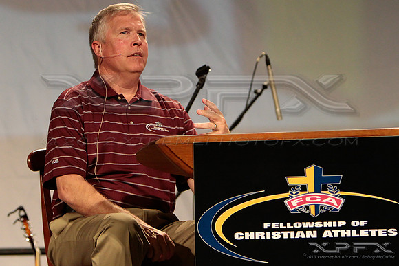 seniorbowl_fca_rally_2013-111