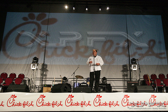 seniorbowl_fca_rally_2013-15