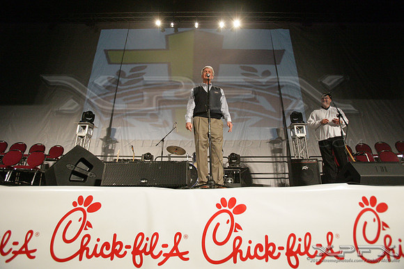 seniorbowl_fca_rally_2013-12