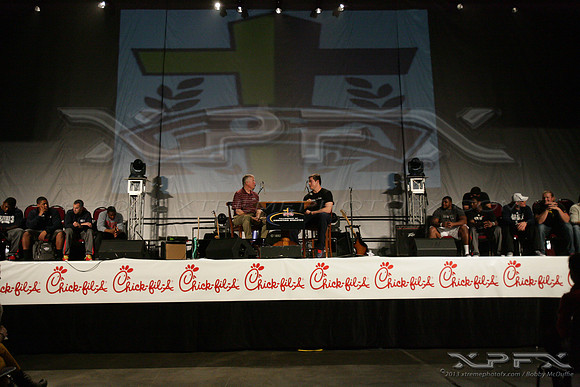 seniorbowl_fca_rally_2013-98