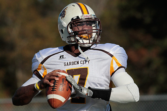 McDuffie_MS Bowl_2012-41