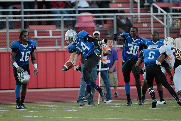 McDuffie_MS Bowl_2012-173