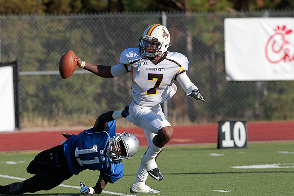 McDuffie_MS Bowl_2012-86