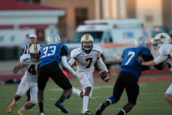 McDuffie_MS Bowl_2012-179