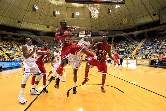 CGR121110_USM_V_WKU-38
