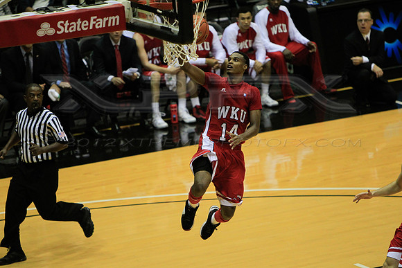 CGR121110_USM_V_WKU-39