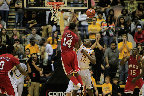 CGR121110_USM_V_WKU-74