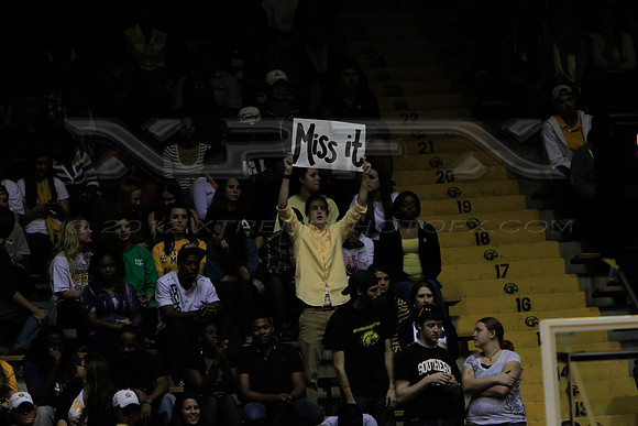 CGR121110_USM_V_WKU-41