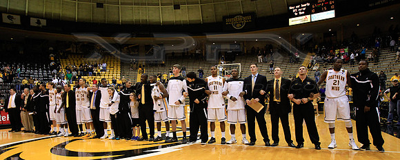 CGR121110_USM_V_WKU-98