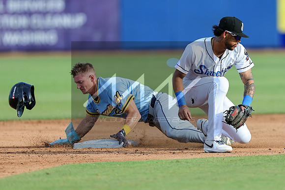 MI3_3105